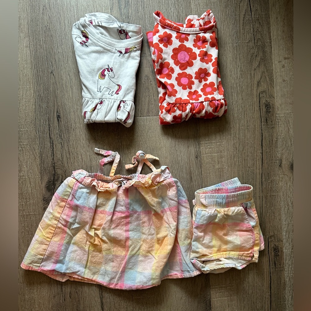 Girls 2T dresses and matching shorts set.
